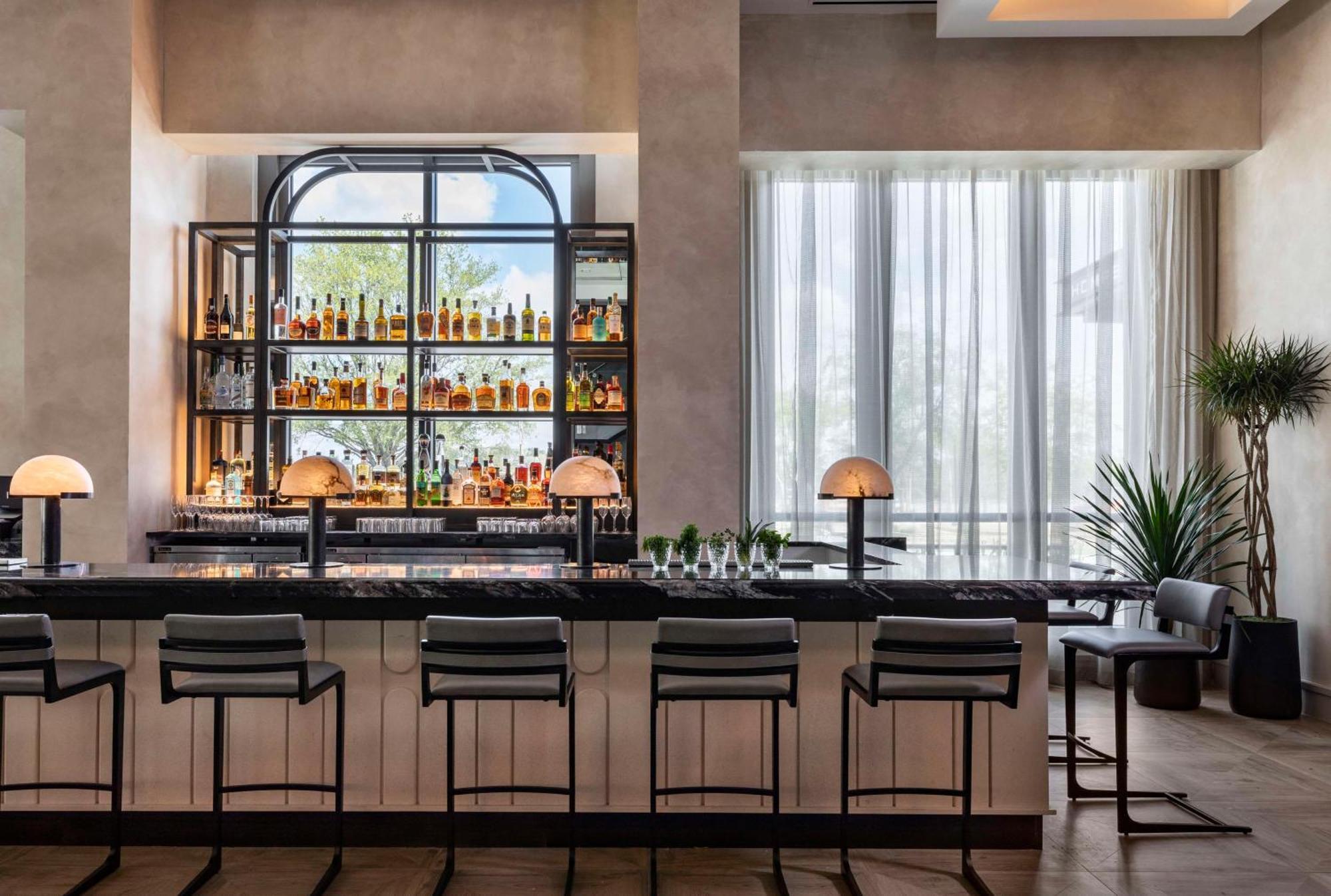 Thompson Savannah, By Hyatt Exterior photo